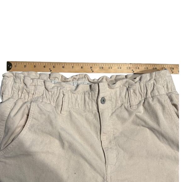 American Eagle Super High-Waisted Corduroy Paperbag Barrel Pants 16 Short Beige - Picture 6 of 11